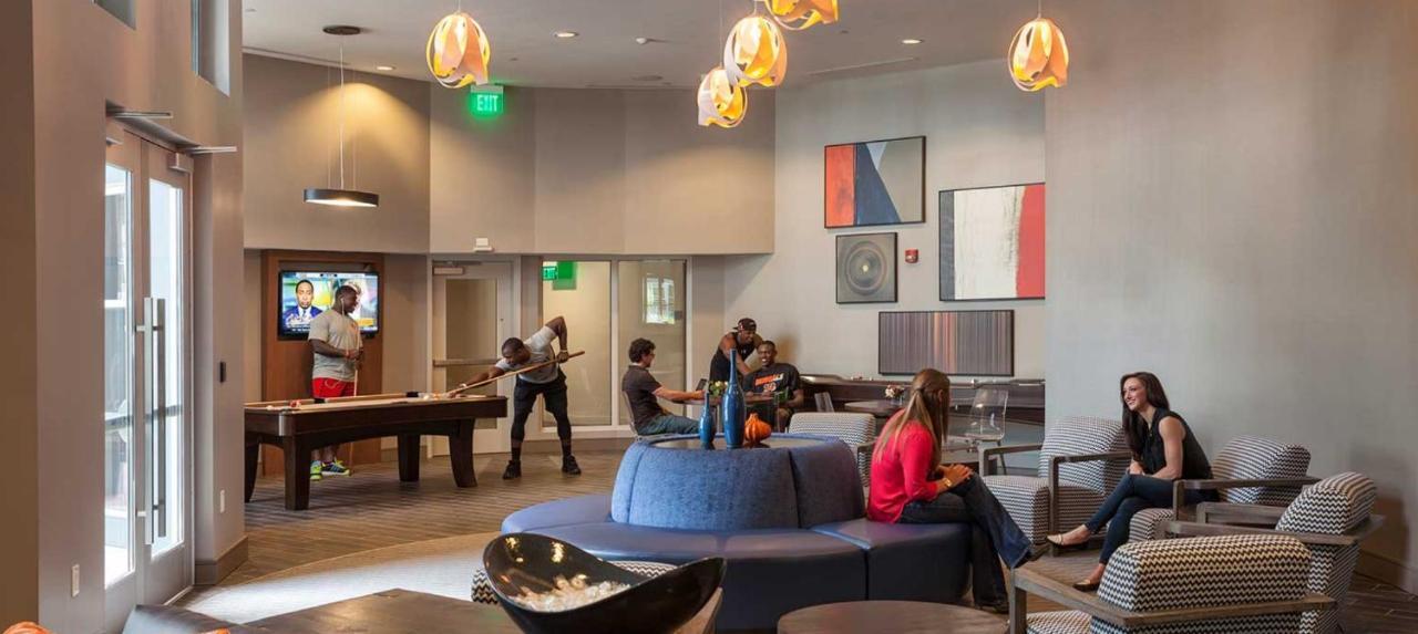 Апарт отель The Guild Downtown Radius Цинциннати Экстерьер фото